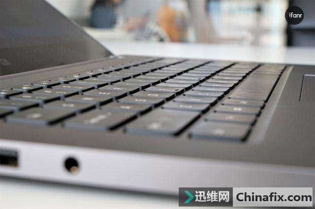 小米笔记本Pro测评:外型简洁如钢板,轻松“吃鸡”很流畅