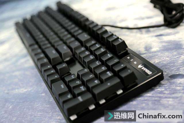机械键盘的原厂轴情节—雷柏V805MX青轴机械键盘