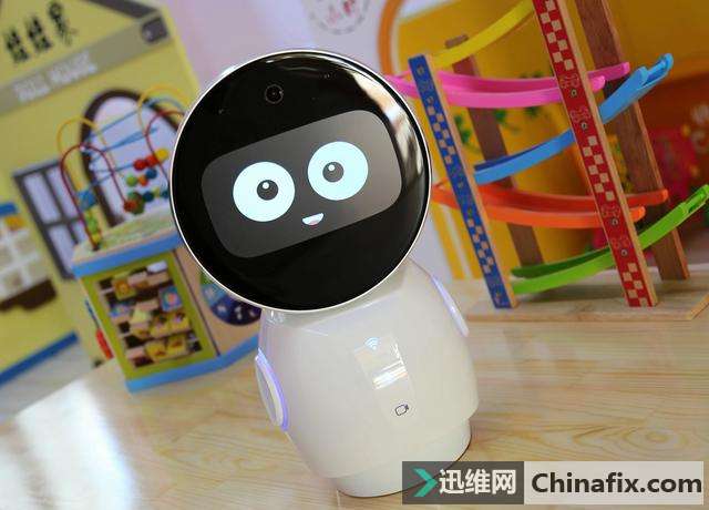 360生态链下的人工智能机器人