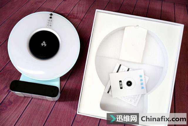 智能家居带给人们生活的方便——诸葛小明照明机器人