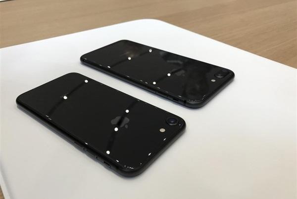 iPhone 8 ĵصΣ𰸽~