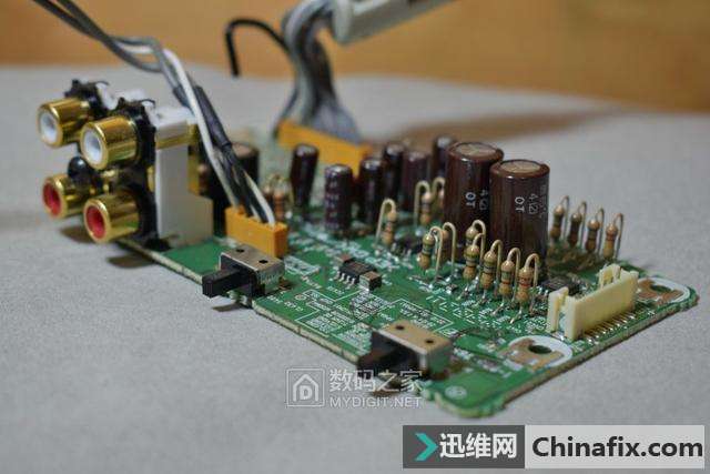 索尼USB解码功放器UDA-1拆解赏析-迅维网-IT