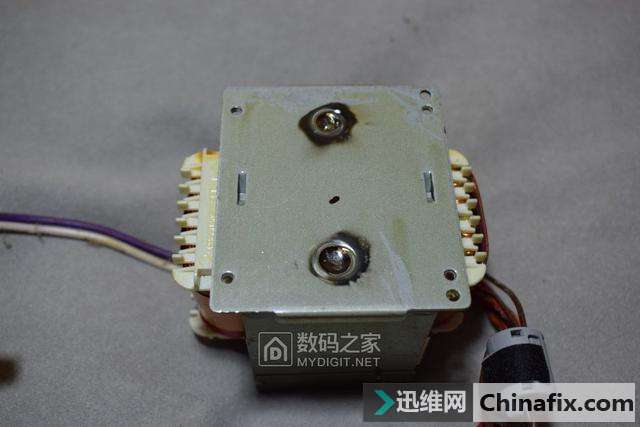 索尼USB解码功放器UDA-1拆解赏析-迅维网-IT