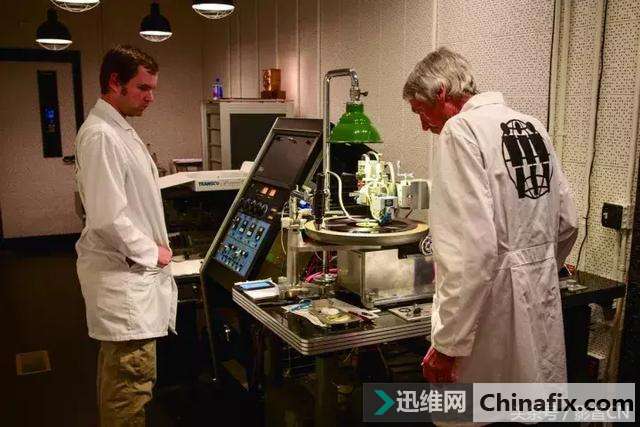 烧脑之作,那些脑洞大开的创意黑胶唱片欣赏