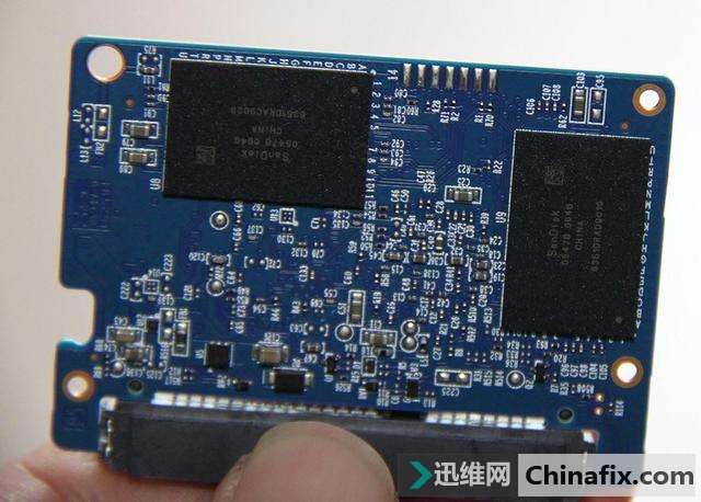 蓝盘家族新成员,西数蓝盘 SSD 250G 开箱简测!