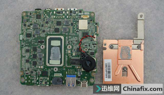 Intel 英特尔 NUC7i7BNH 微型电脑 开箱测评拆解