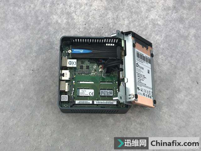Intel 英特尔 NUC7i7BNH 微型电脑 开箱测评拆解