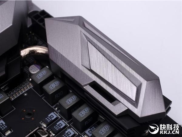 本土最强Z370主板曝光:两个电竞专用USB接口