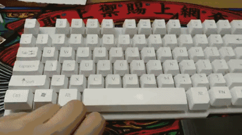 能拆*WF词语*能取外卖,这个六足机器人简直要上天!