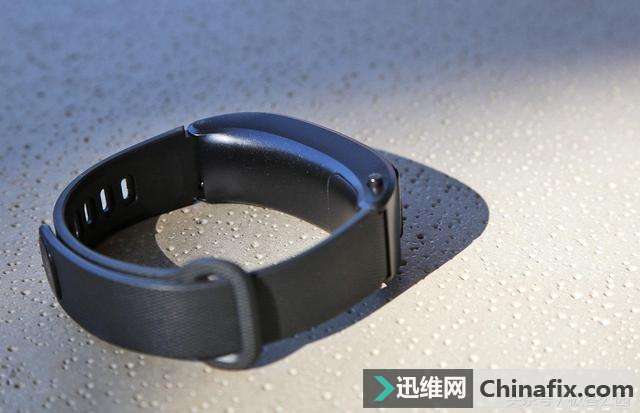 华为手环 B3 青春版图赏:499元,依旧是手环 + 蓝牙耳机两种模式