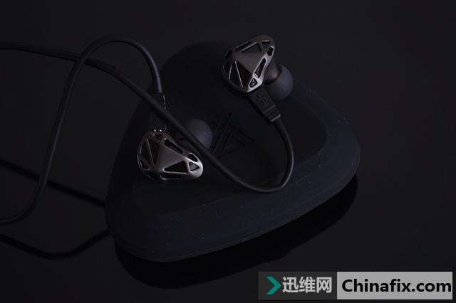 运动听音两不误——徕声RT-1圈铁+蓝牙模组体验谈