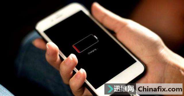 你的iPhone还敢升级吗?苹果iOS 11耗电量比苹果iOS 10快两倍