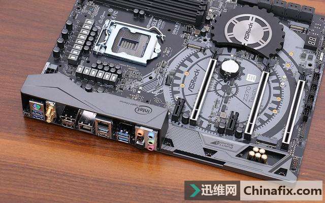 性能提升显著但发热不容小觑,i7-8700K/华擎Z370 Taichi装机小测