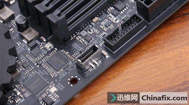 性能提升显著但发热不容小觑,i7-8700K/华擎Z370 Taichi装机小测