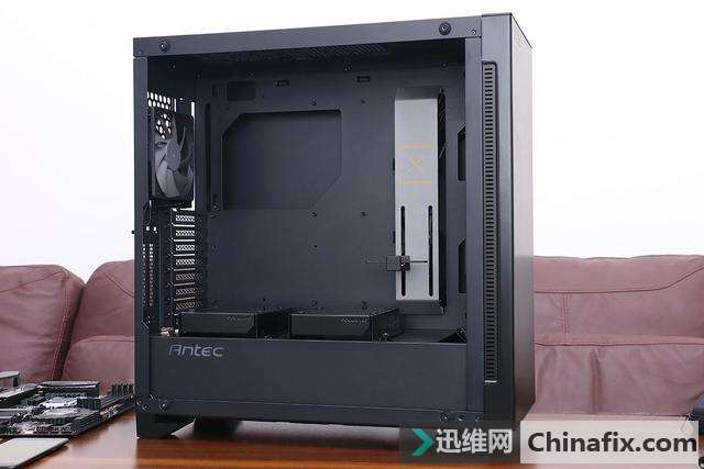 性能提升显著但发热不容小觑,i7-8700K/华擎Z370 Taichi装机小测
