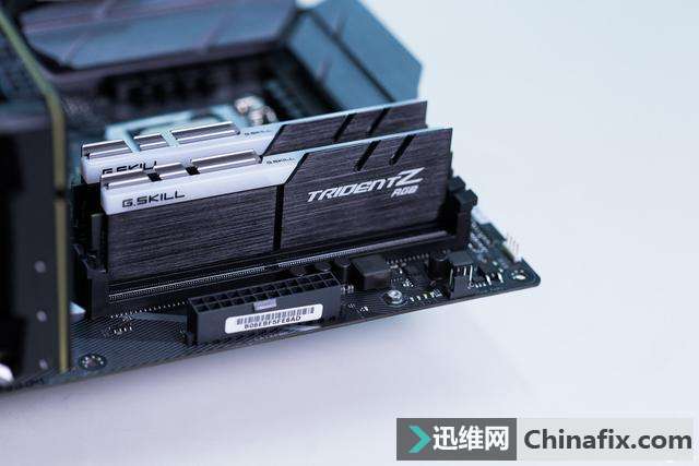 Ӣضڰ˴ i7 ײ⣺һ࣡