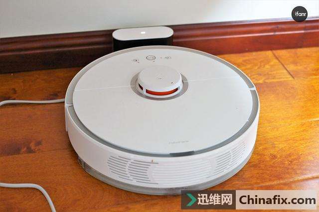 石头扫地机器人测评:又能扫地又能拖地,能解放我的双手吗?