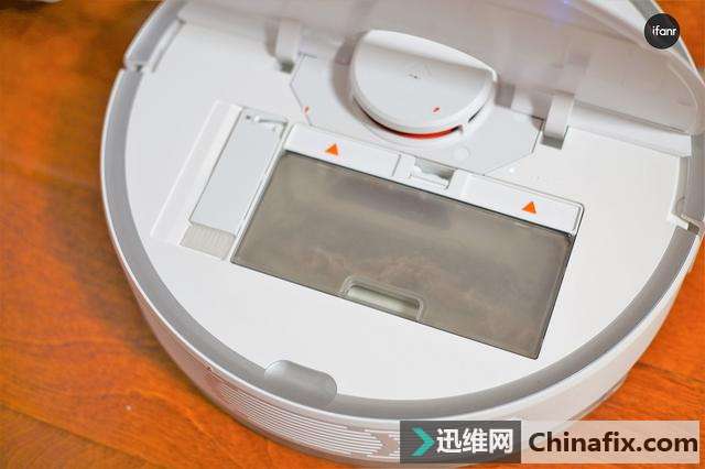 石头扫地机器人测评:又能扫地又能拖地,能解放我的双手吗?