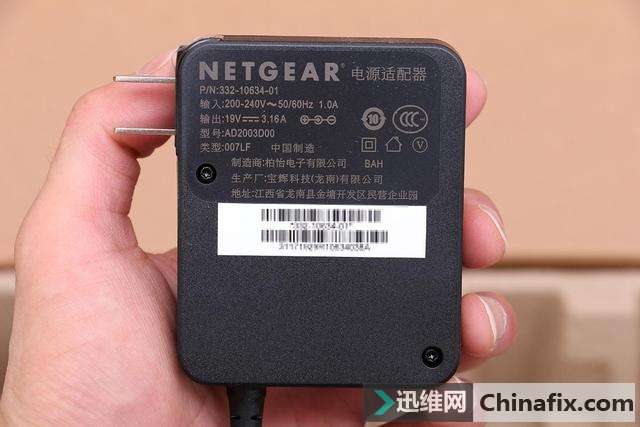 搞定200平米新房,网件 R8000P 三频千兆无线路由器开箱简测