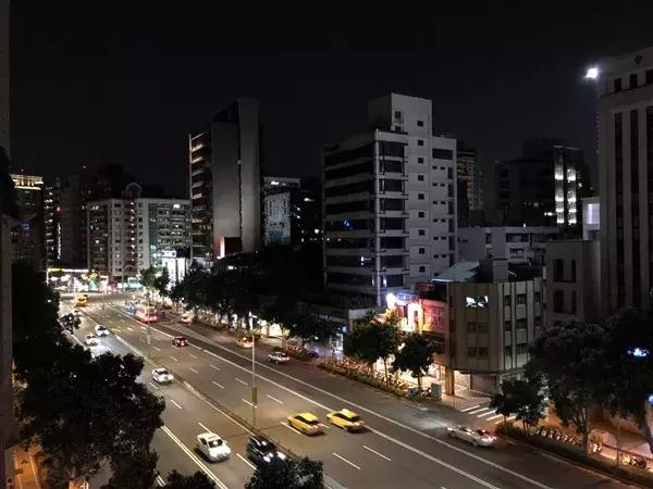 �ֻ���һ������ͷ�����ղ���ж�󣿶Աȳ������ϣ�