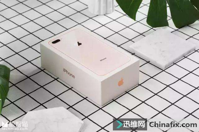 iPhone 8ġGoldʲô