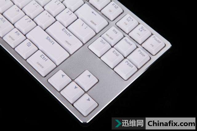 办公室的优雅精灵 雷柏MT500轻薄机械键盘测评