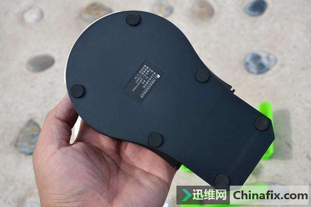 超强吸力,静享清凉—吹雪吸风散热器