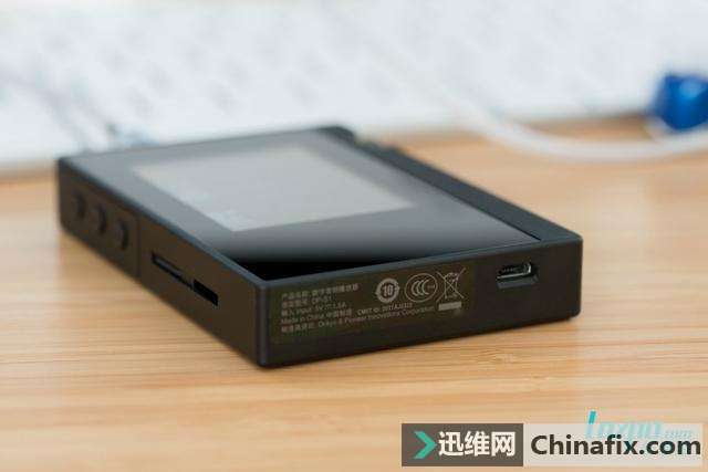 Ϊϲˢ Onkyo DP-S1