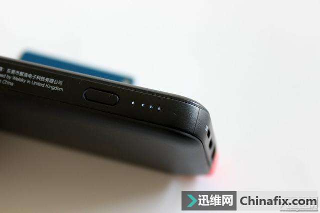 音印Tqka七合一10000mAh移动电源测评
