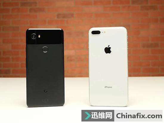 旗舰手机测验:iPhone 8 Plus不堪一击,但它却烂掉渣