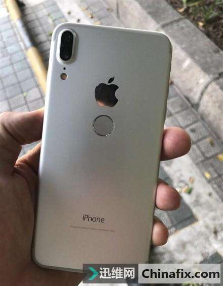 iPhone 8δͱԲ