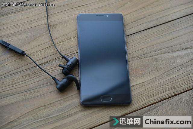 手游开黑专用 雷柏VM300蓝牙游戏耳机测评