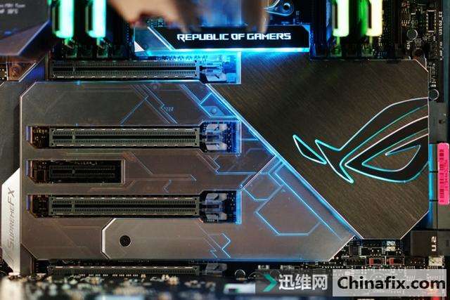 酷睿i9顶级座驾!ROG RAMPAGE VI EXTREME主板测评