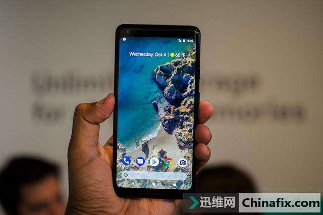 谷歌Pixel 2 XL问题不断,用了不到 7 天就出现“烧屏”现象