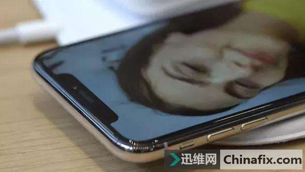 iPhone X 仍有问题需要搞定,入手前要有心理准备
