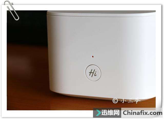 「小三爷测评」“黑科技”满满的路由器-荣耀路由2开箱简评
