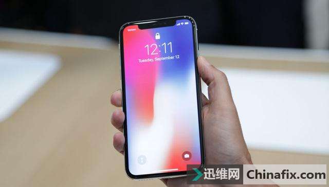 iPhone X 调出多任务后台竟这么简单!牛掰~