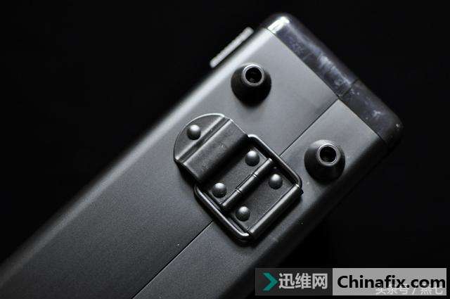 最美87键,全金属底座加持,樱桃8.0机械键盘侧刻黑轴详细测评