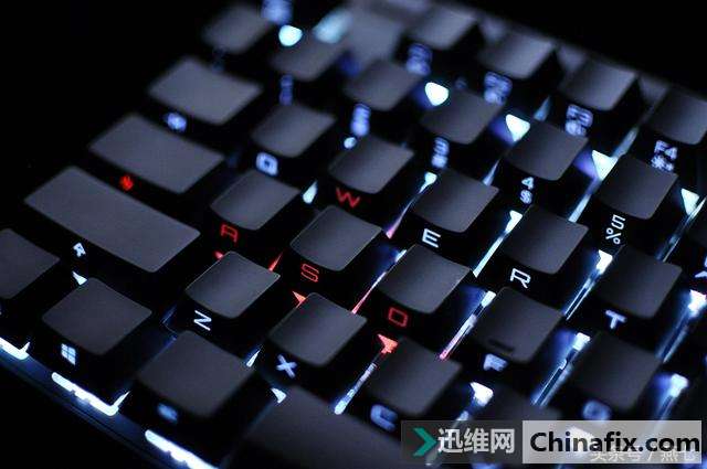 最美87键,全金属底座加持,樱桃8.0机械键盘侧刻黑轴详细测评