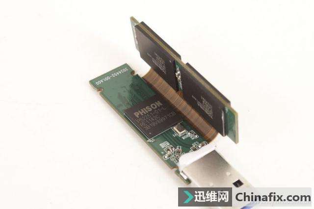 都是闪存 为什么U盘没有SSD快?