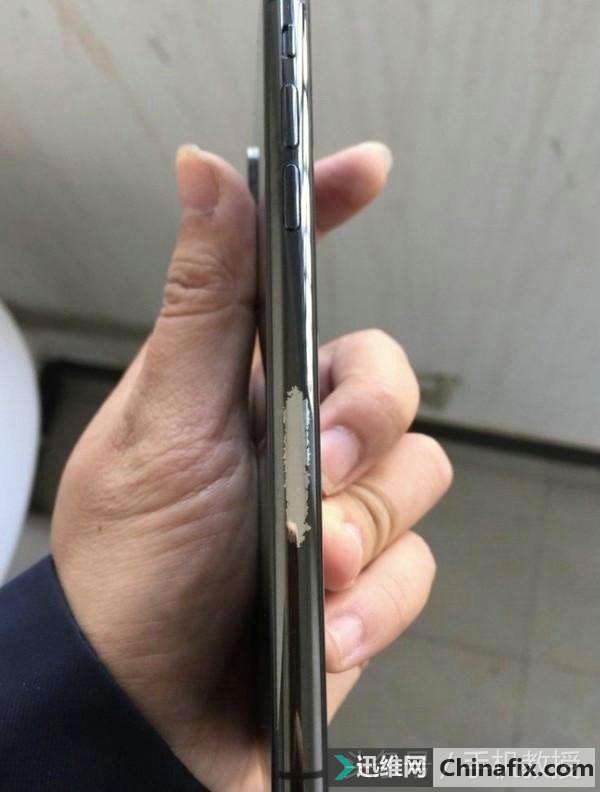 iPhone X问题集中爆发,掉漆、不管用、杂音……你还敢买吗?
