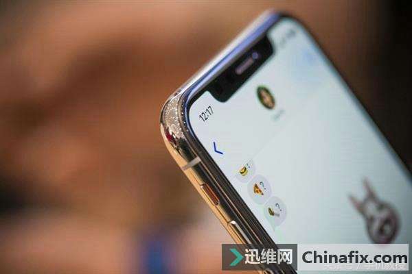 iPhone X问题集中爆发,掉漆、不管用、杂音……你还敢买吗?