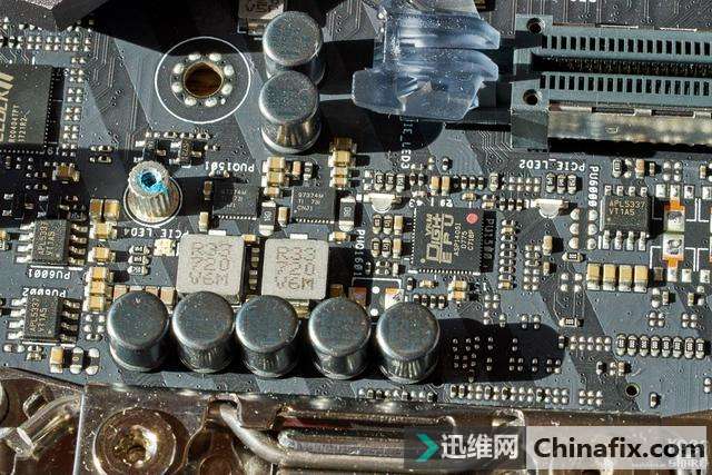 Asus 华硕 Rampage VI Apex R6A 主板测评