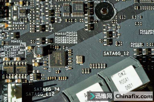 Asus 华硕 Rampage VI Apex R6A 主板测评
