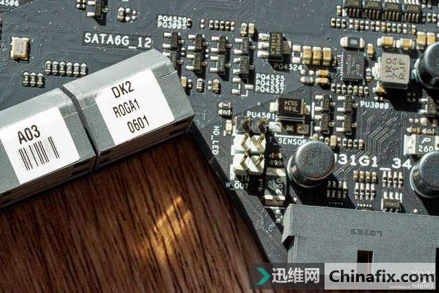 Asus 华硕 Rampage VI Apex R6A 主板测评