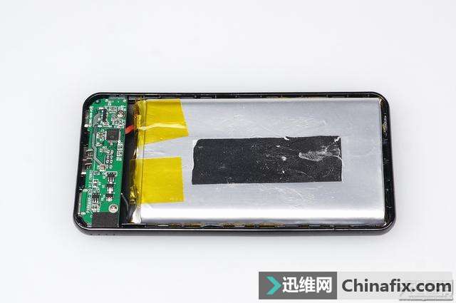 C+L+A三口双面盲插,高颜值台电Slim S10移动电源开箱拆解测评