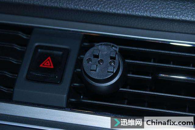 iPhone带上它,真正体验到什么叫无线充电