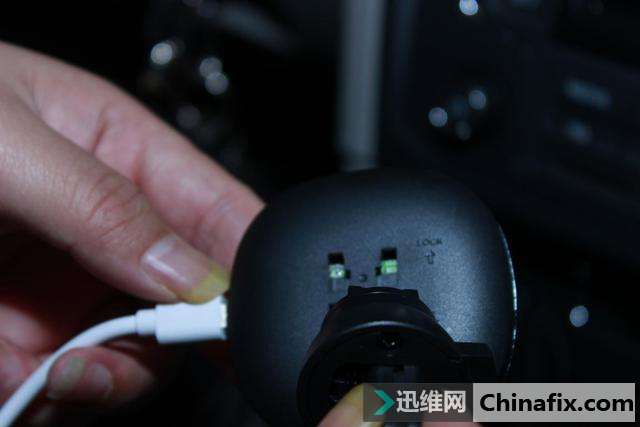 iPhone带上它,真正体验到什么叫无线充电