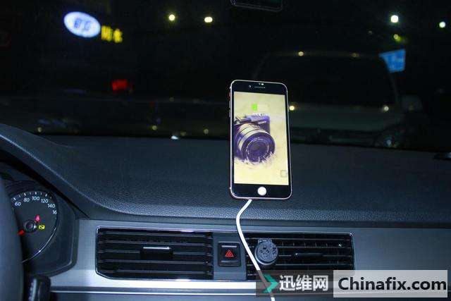 iPhone带上它,真正体验到什么叫无线充电