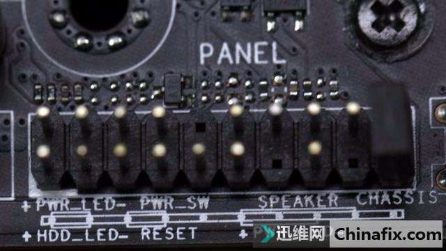 跳线被命名为front panel,有些主板会缩写为f_panel,jfp1或是panel等